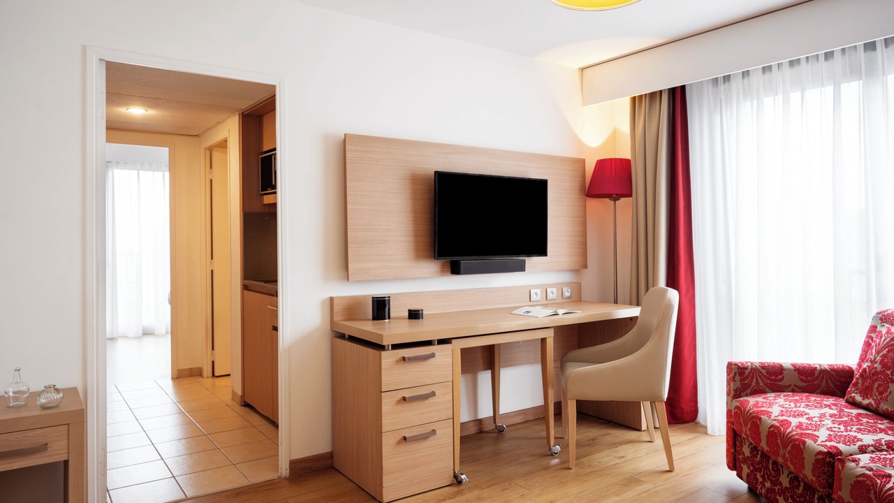 Photo of Livingroom in Center