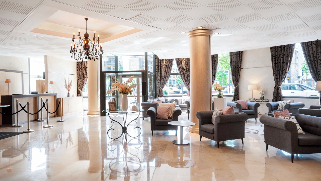 Photo of Others in Center