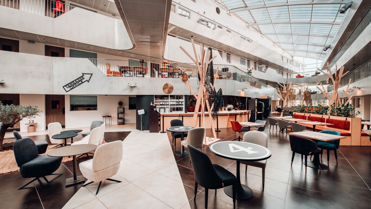 Photo of Others in Cergy