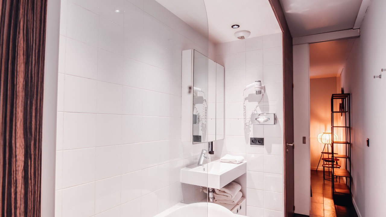 Photo of Bathroom in Cergy