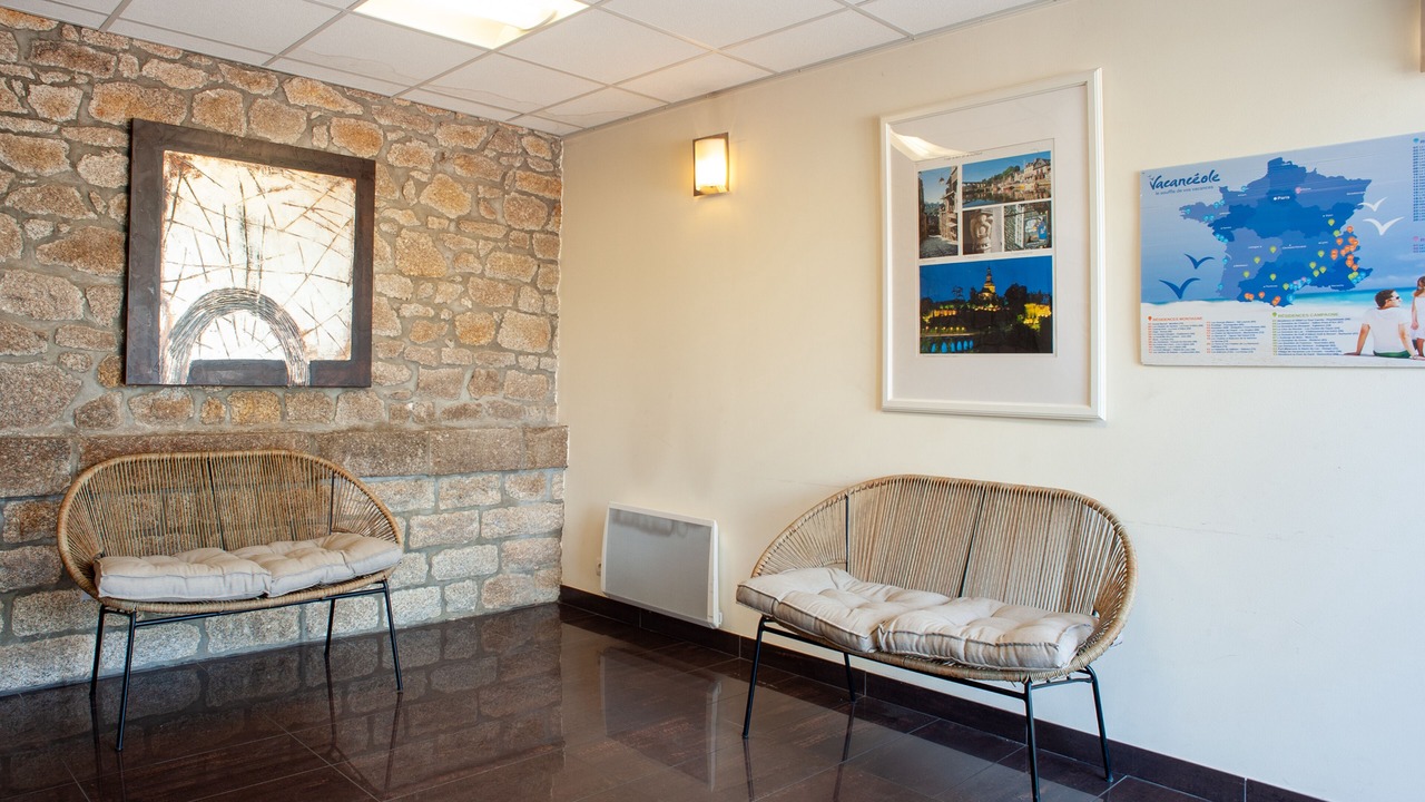 Photo of Others in Dinan