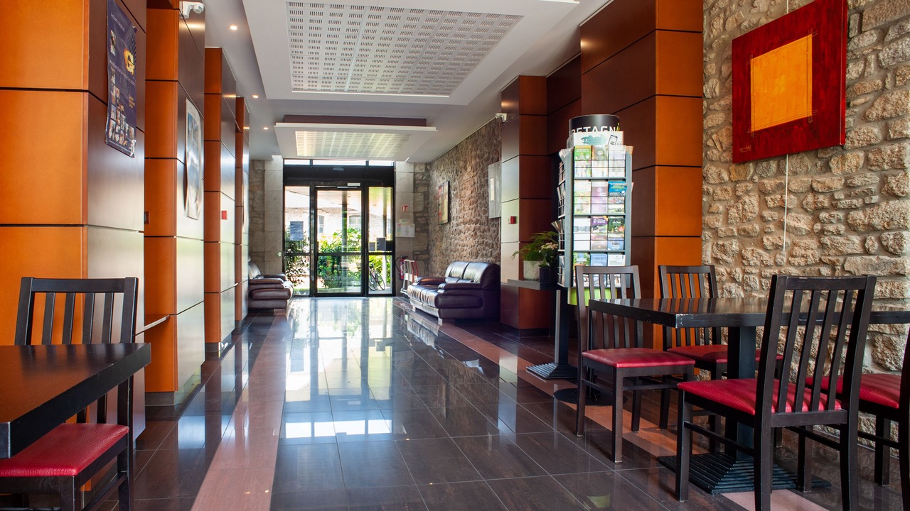 Photo of Others in Dinan