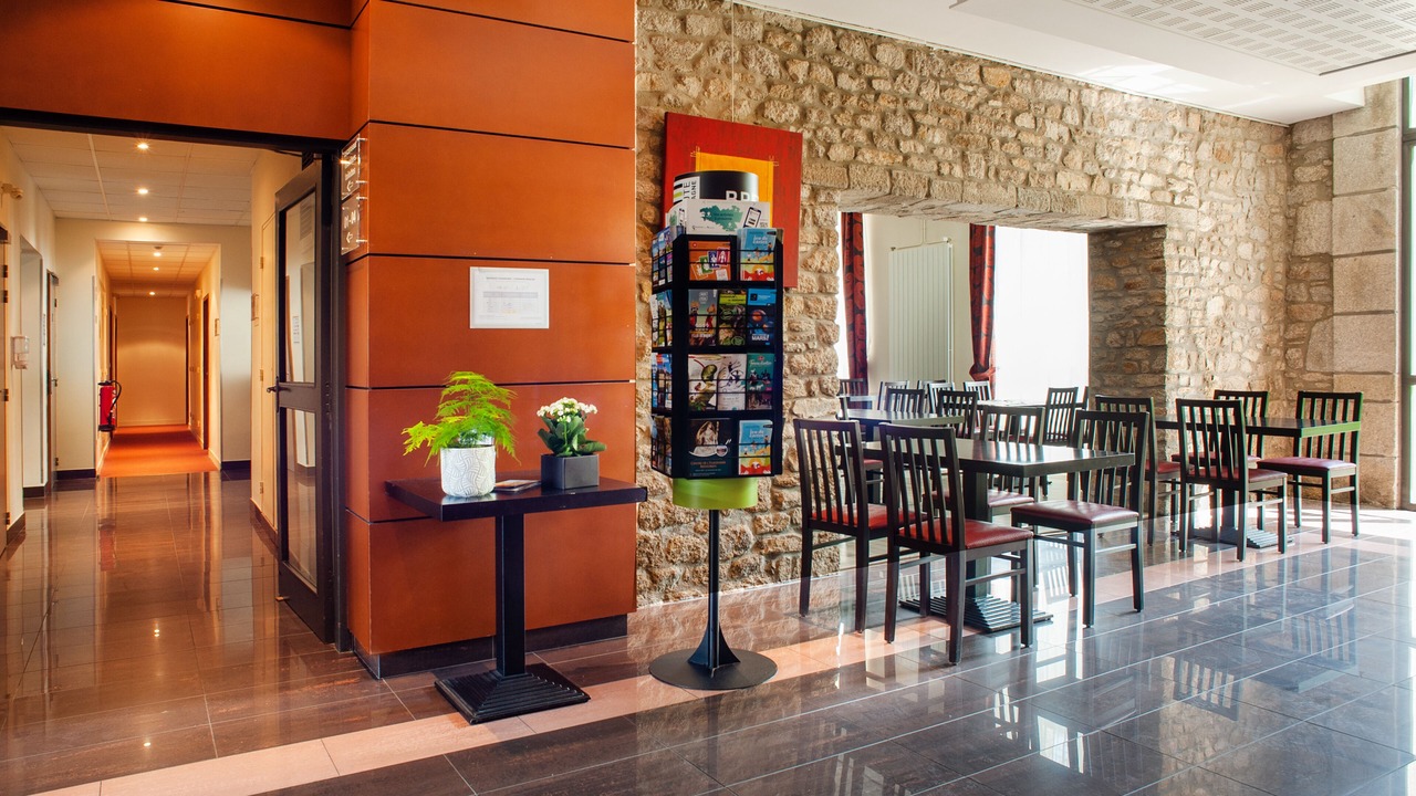 Photo of Others in Dinan