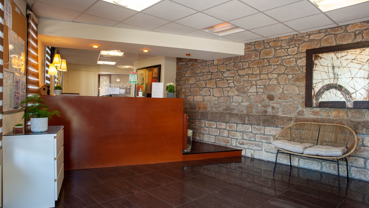 Photo of Others in Dinan