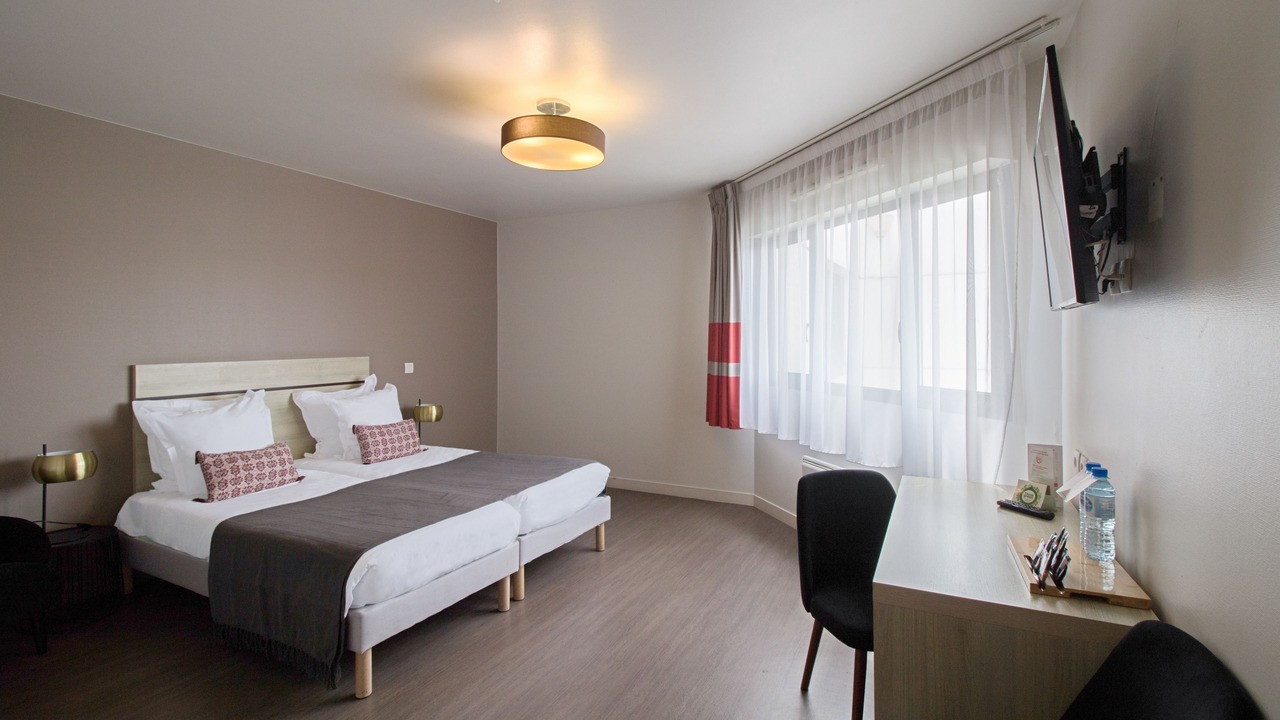 Photo of Bedroom in Villejuif