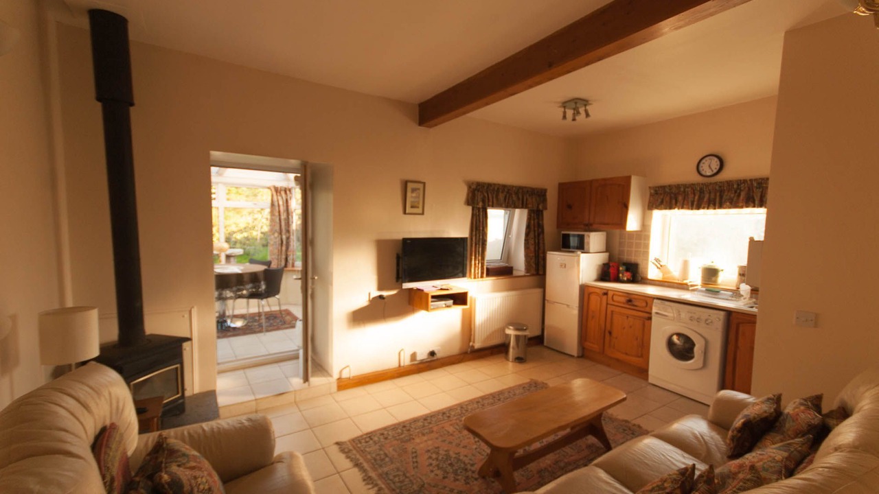 Photo of Livingroom in High Littleton