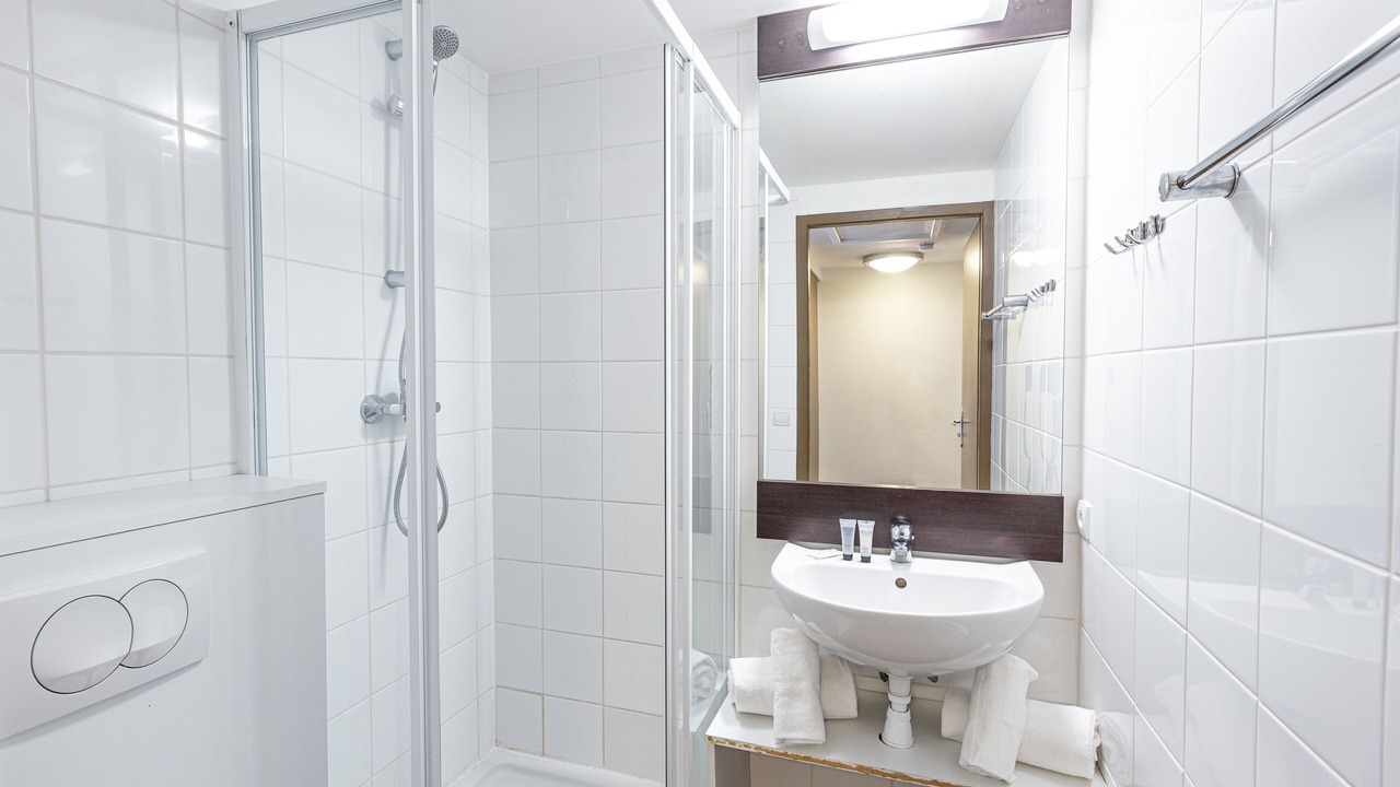 Photo of Bathroom in Eppe-Sauvage