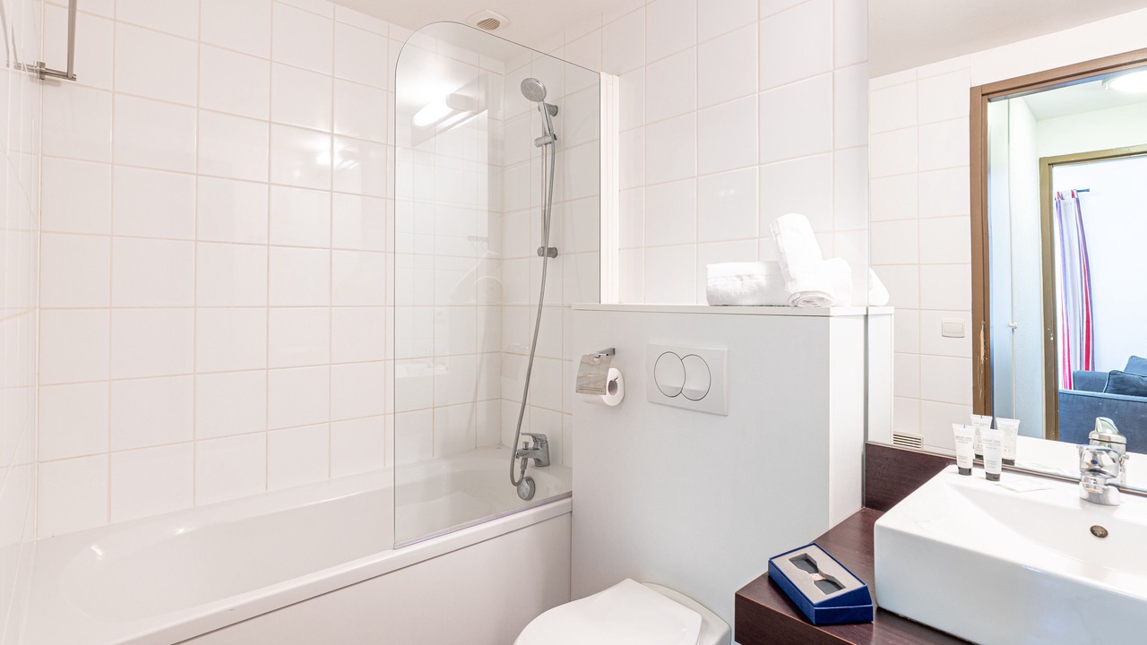 Photo of Bathroom in Eppe-Sauvage