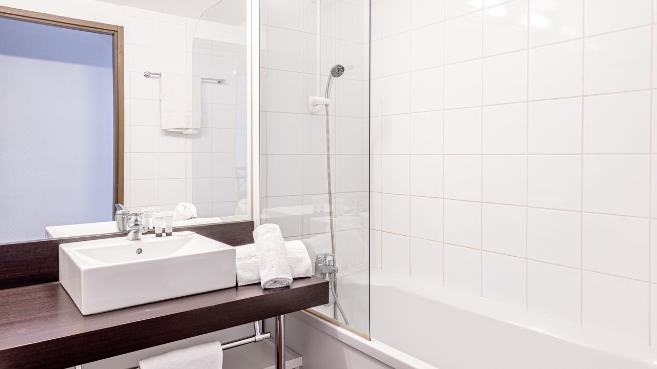 Photo of Bathroom in Eppe-Sauvage