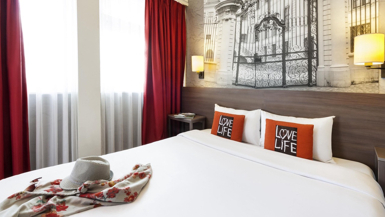 Photo of Bedroom in Basel City Centre