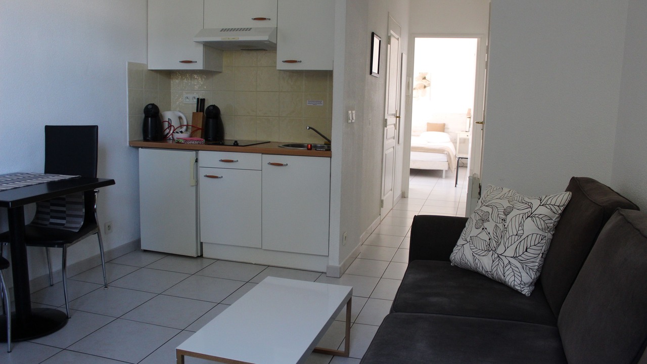 Photo of Livingroom in Prado - Republique