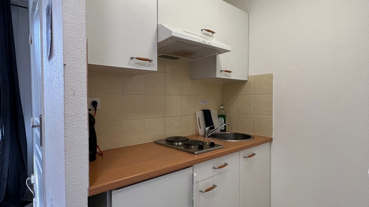 Photo of Kitchen in Prado - Republique