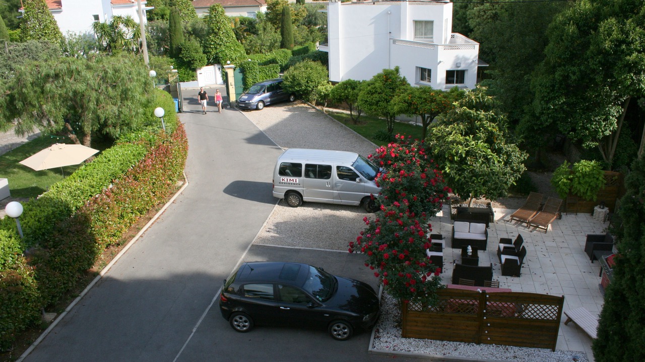 Photo of Others in Prado - Republique