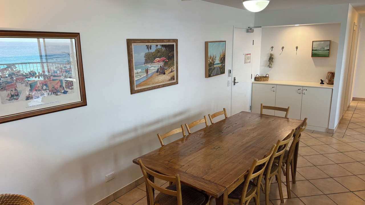 Photo of Livingroom in Main Beach