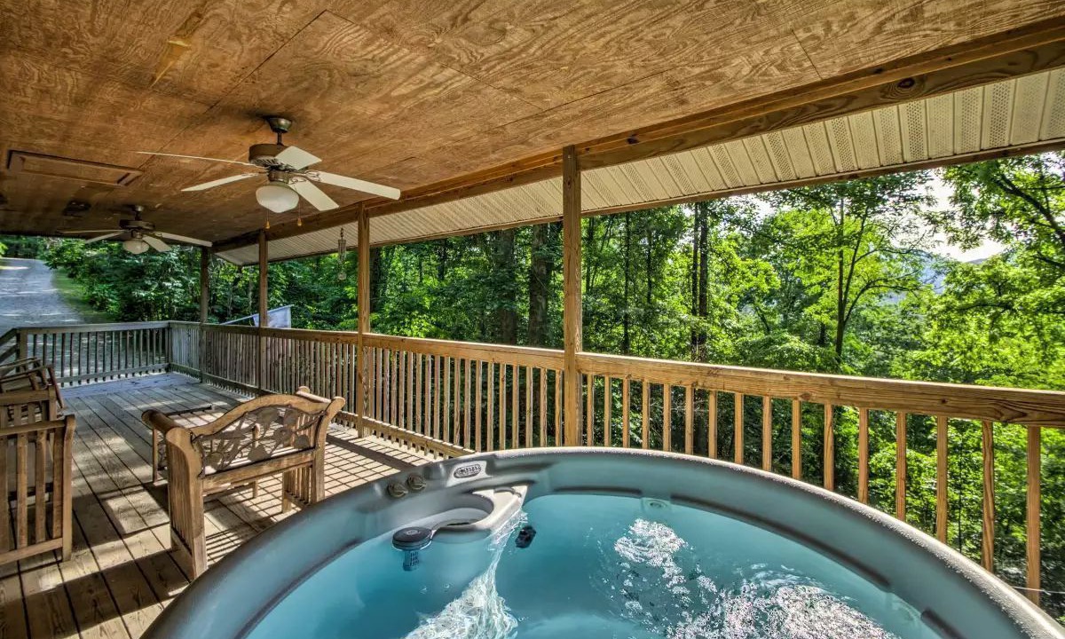 Photo of Bedroom in Bryson City