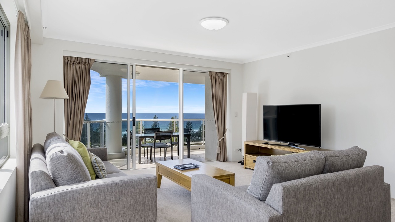 Photo of Livingroom in Main Beach