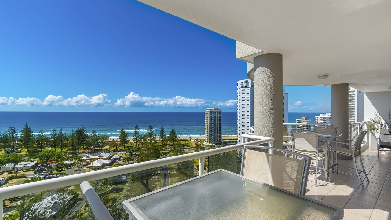 Photo of Patio Balcony in Main Beach