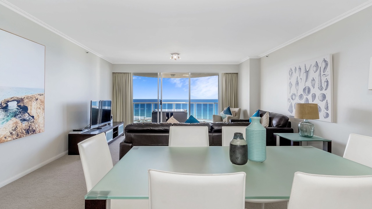 Photo of Livingroom in Main Beach