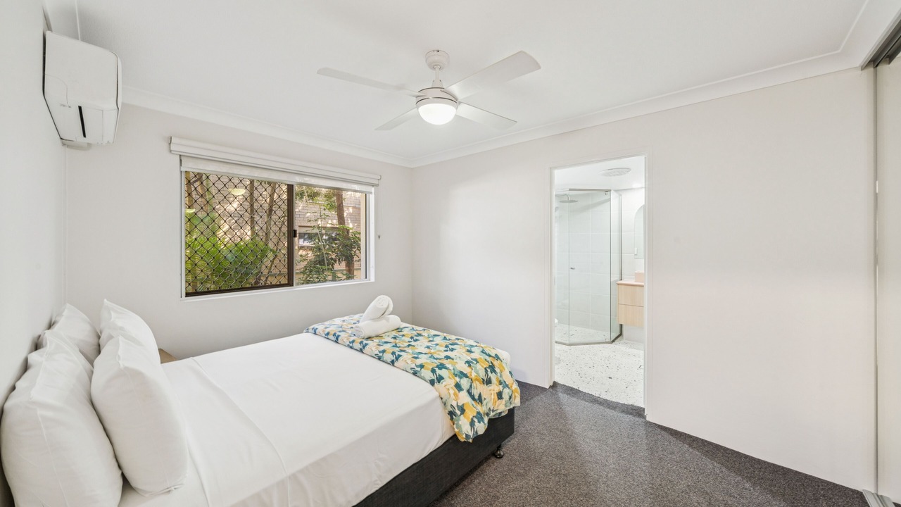 Photo of Bedroom in Burleigh Heads