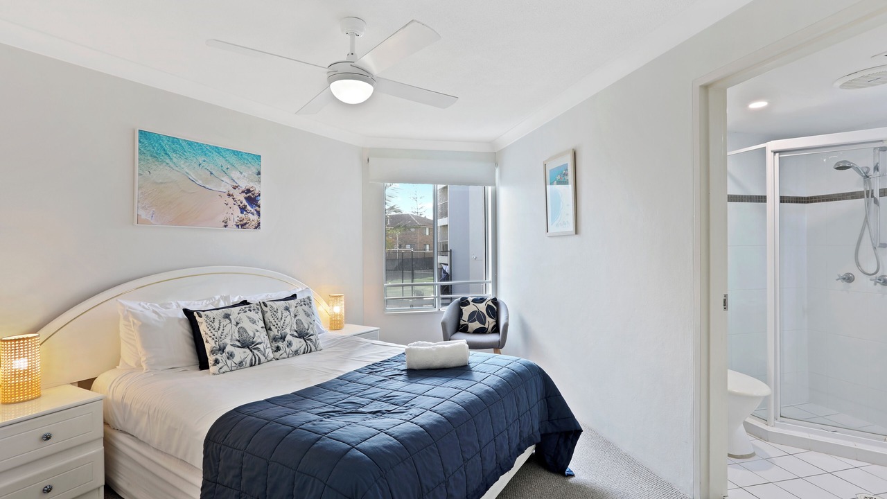 Photo of Bedroom in Burleigh Heads