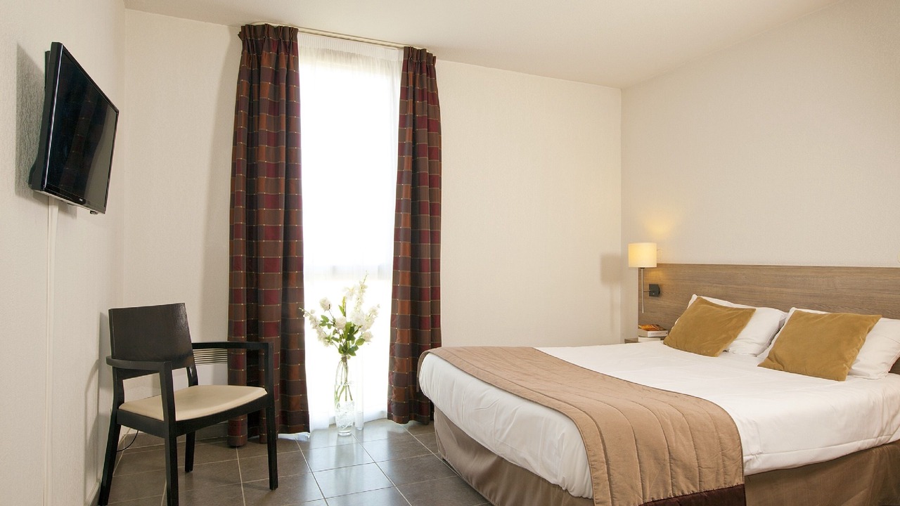 Photo of Bedroom in Manosque