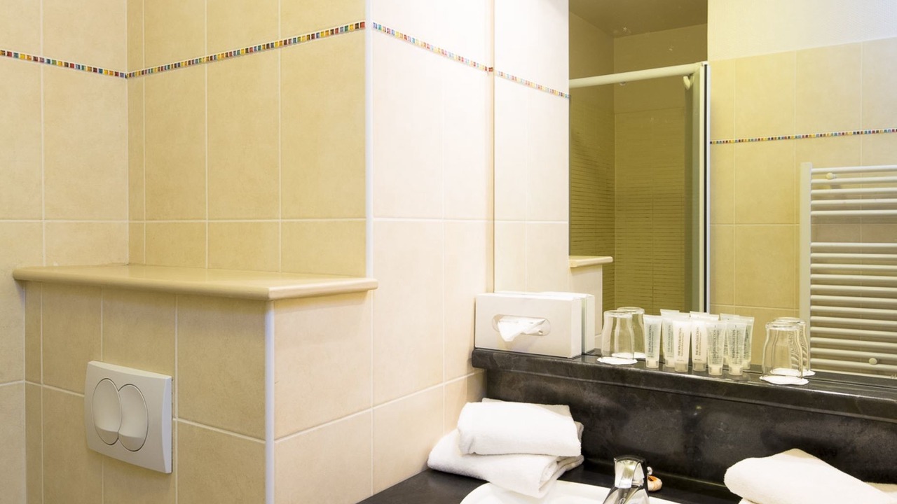Photo of Bathroom in Honfleur