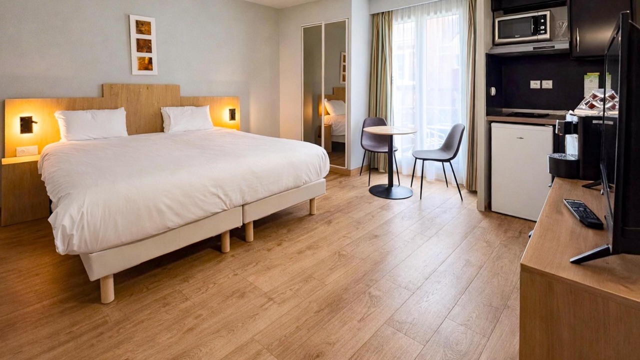 Photo of Bedroom in Honfleur