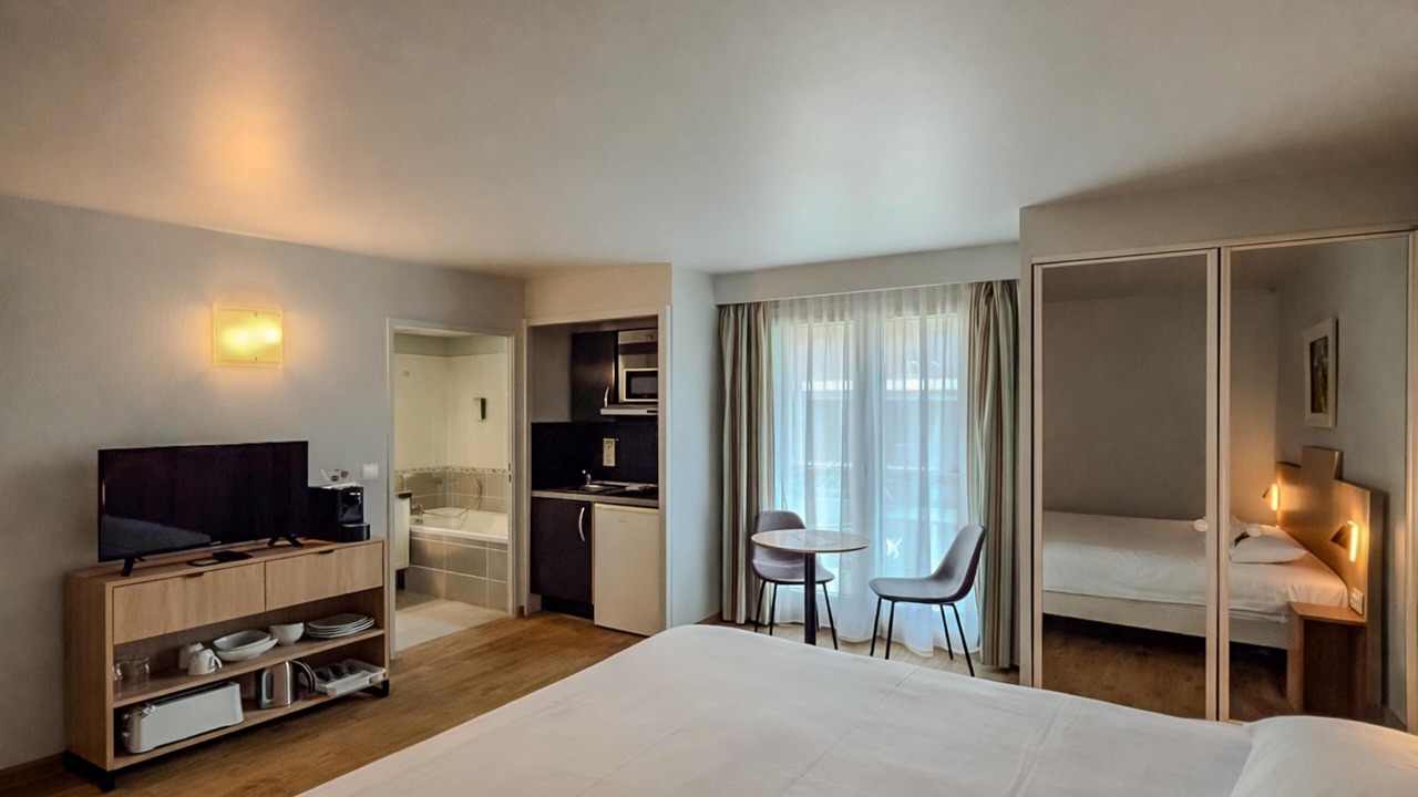 Photo of Bedroom in Honfleur