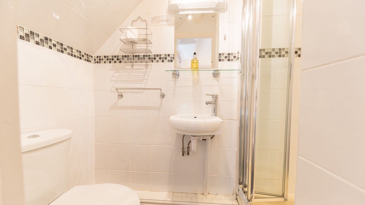 Photo of Bathroom in Windermere