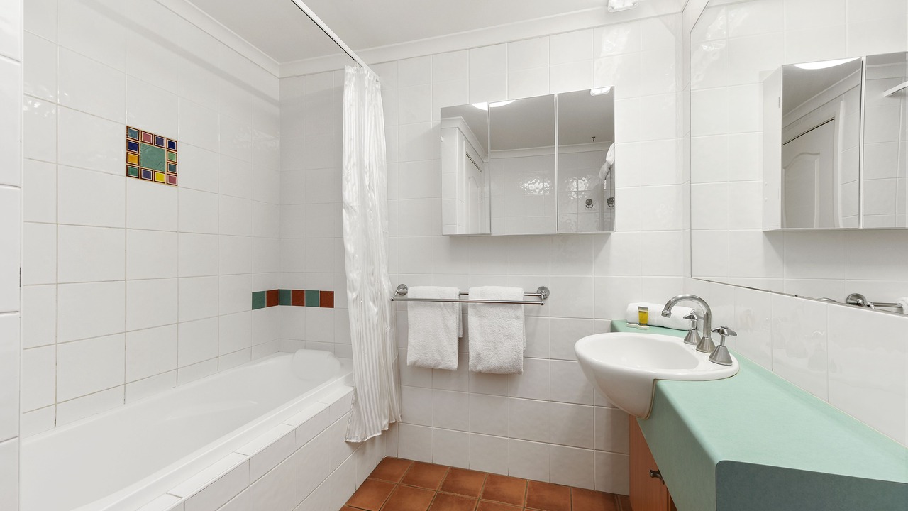 Photo of Bathroom in Flynns Beach