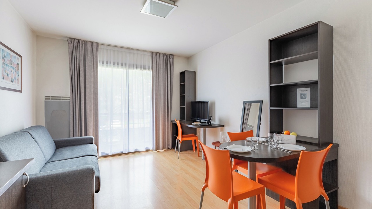Photo of Livingroom in Carquefou