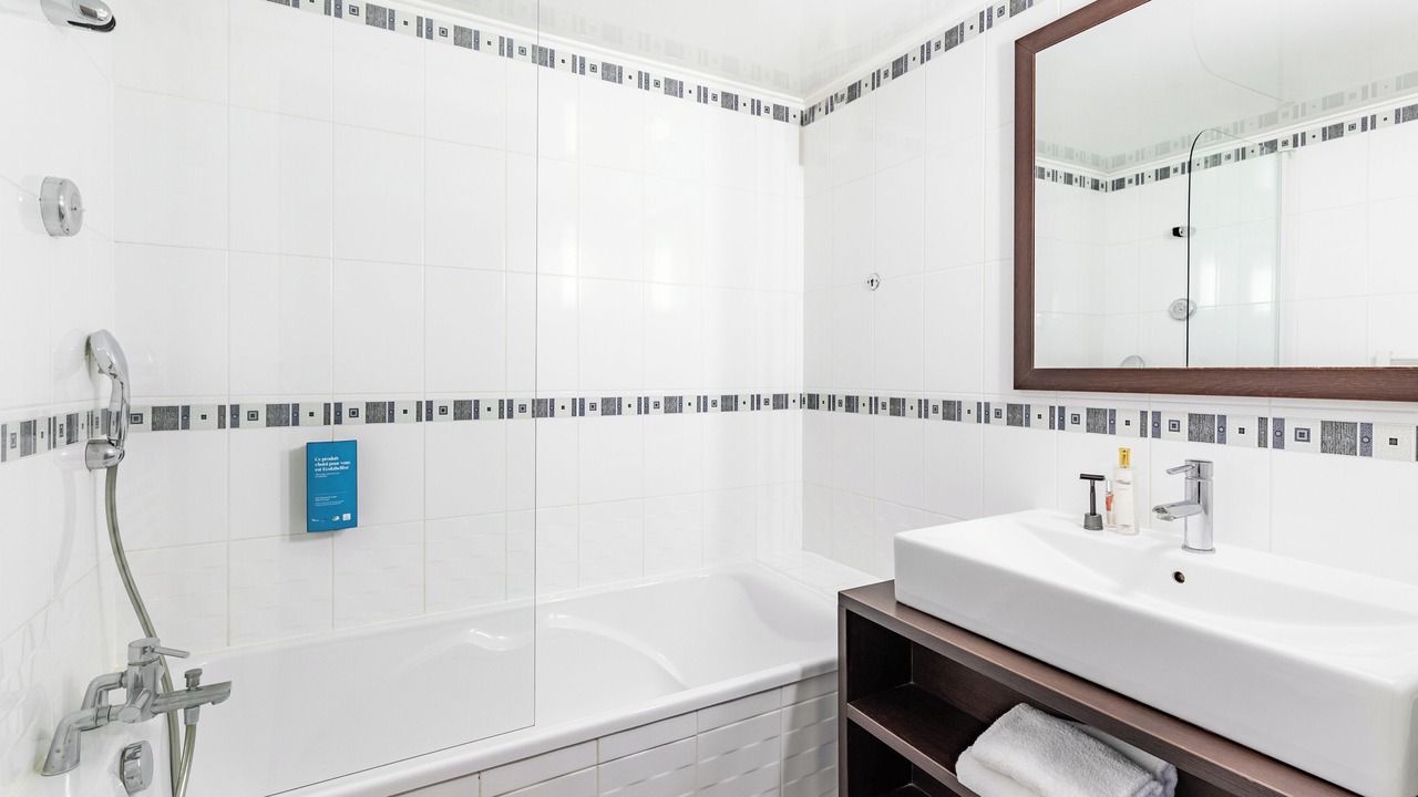 Photo of Bathroom in Carquefou