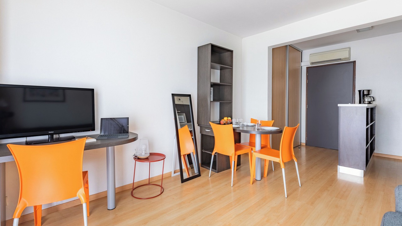 Photo of Livingroom in Carquefou