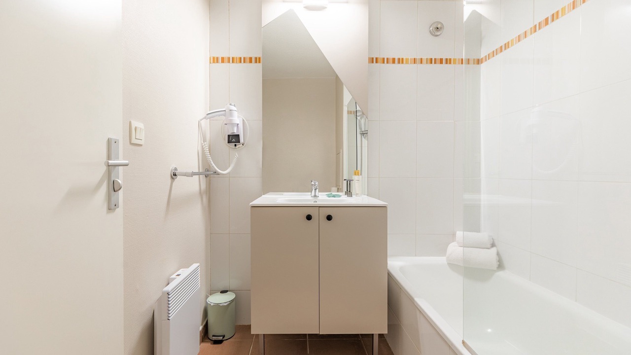Photo of Bathroom in Colomiers