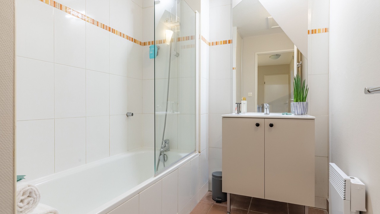 Photo of Bathroom in Colomiers