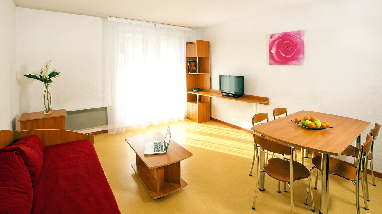 Photo of Bedroom in Saint-Genis-Pouilly