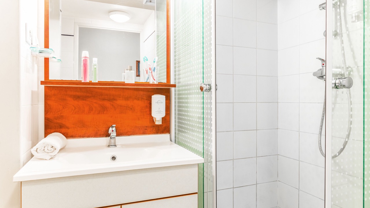Photo of Bathroom in Sainte Marie - Saint Leon