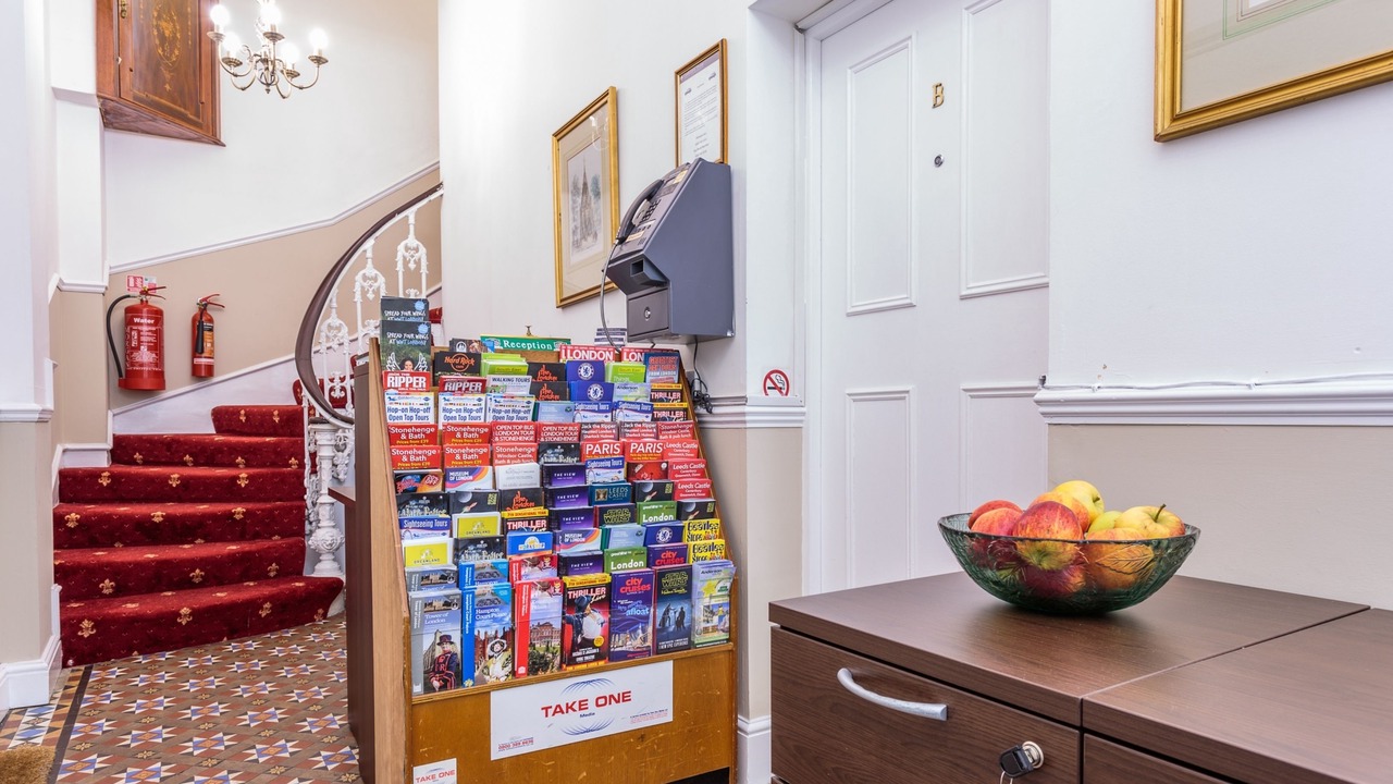 Photo of Others in West Kensington