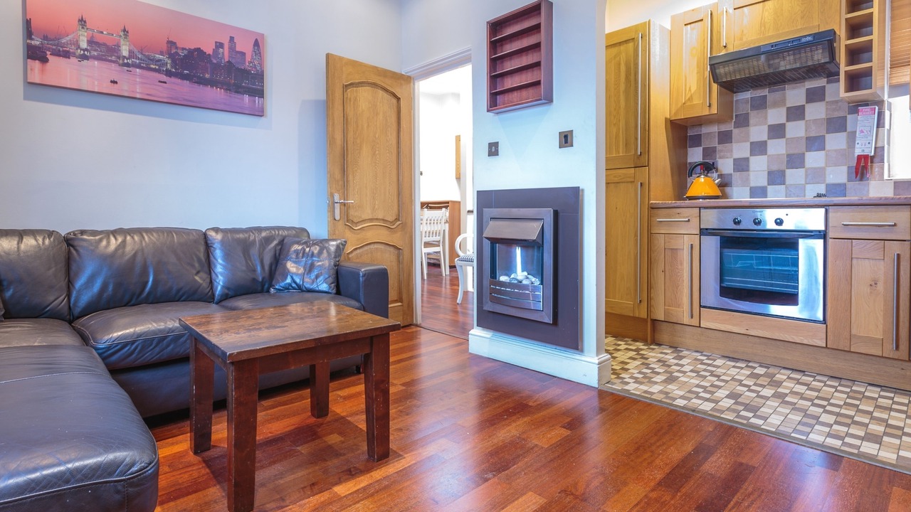 Photo of Livingroom in West Kensington