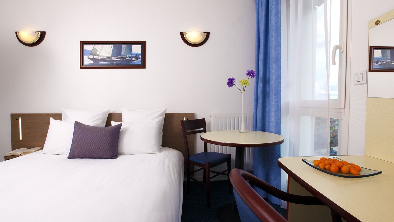 Photo of Bedroom in Nord-Saint-Martin