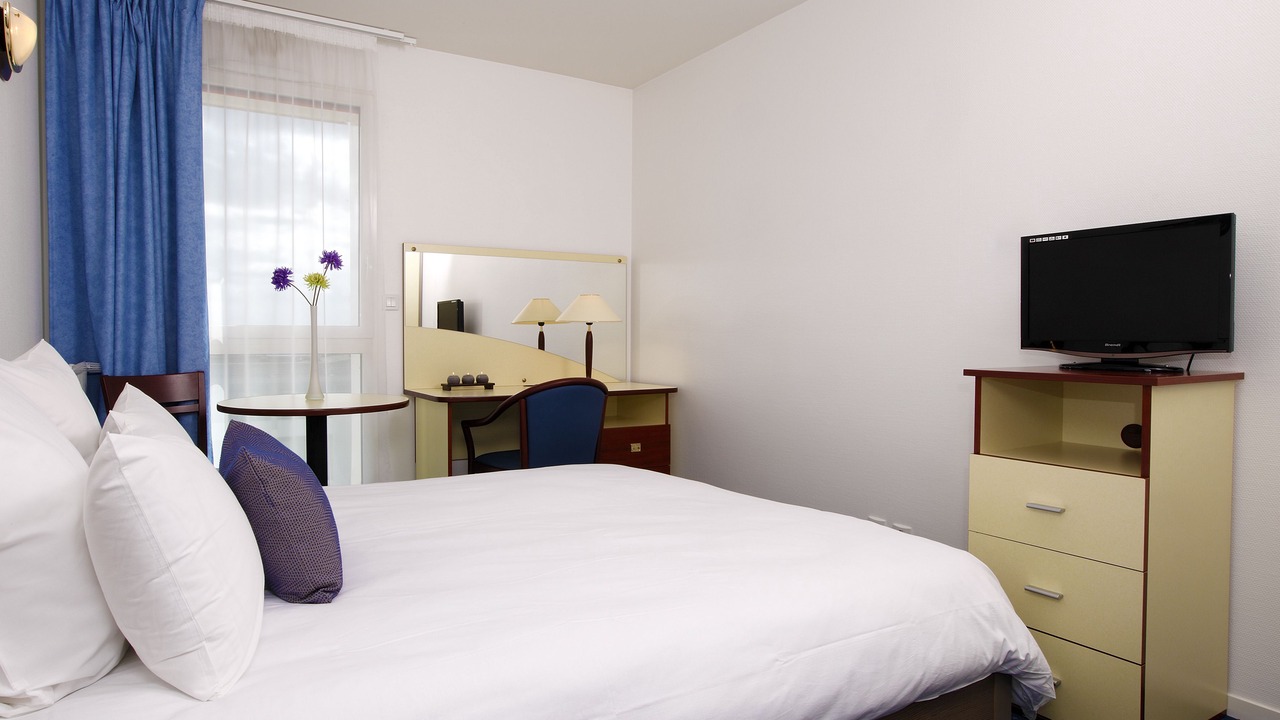 Photo of Bedroom in Nord-Saint-Martin