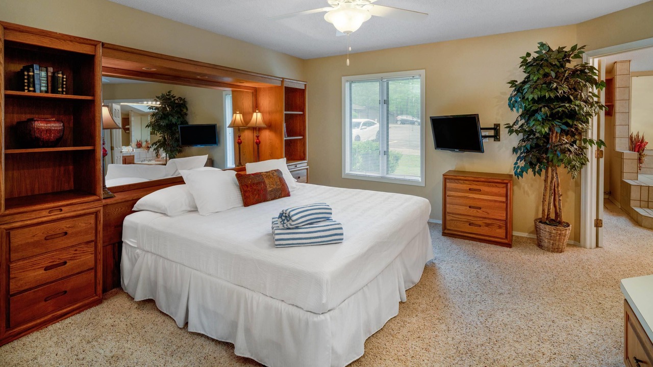 Photo of Bedroom in Hot Springs Village