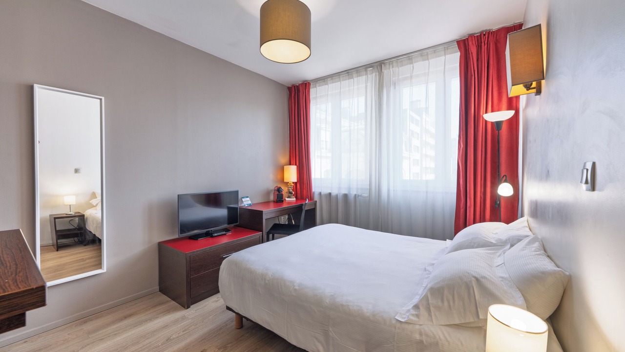 Photo of Bedroom in Vauban Esquermes