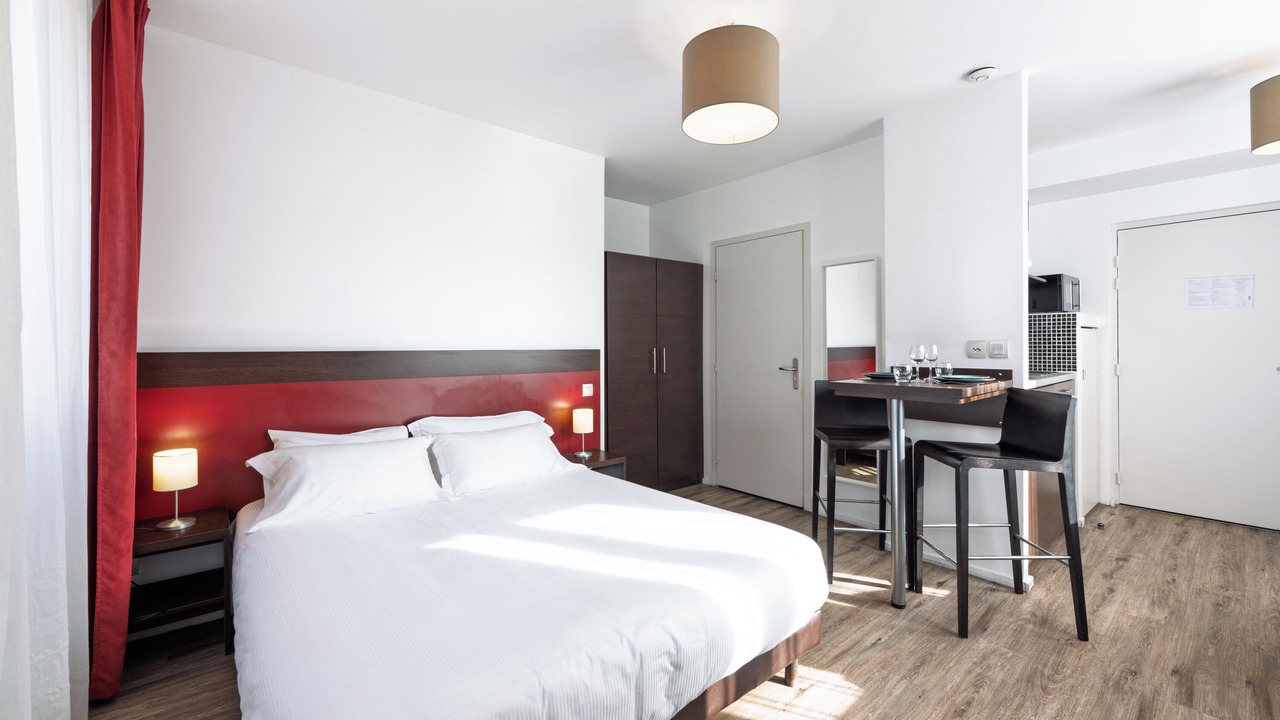 Photo of Bedroom in Vauban Esquermes