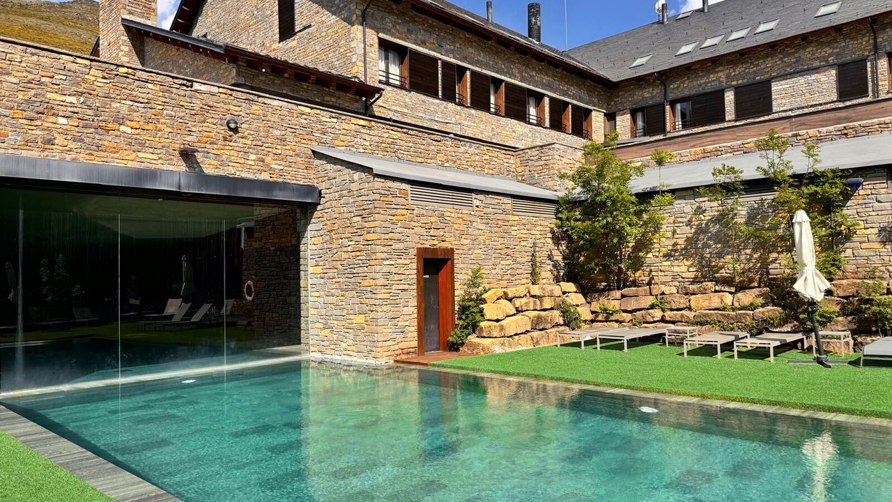 Photo of Outdoor in Taull