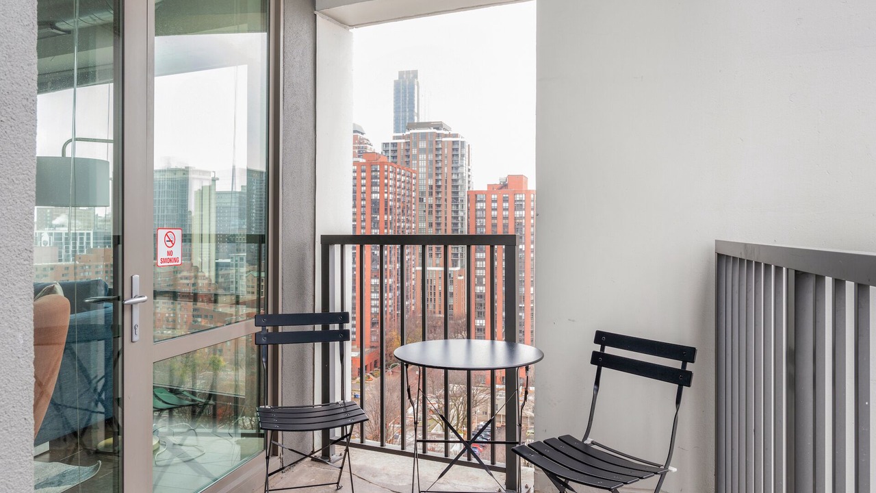 Photo of Patio Balcony in The Loop
