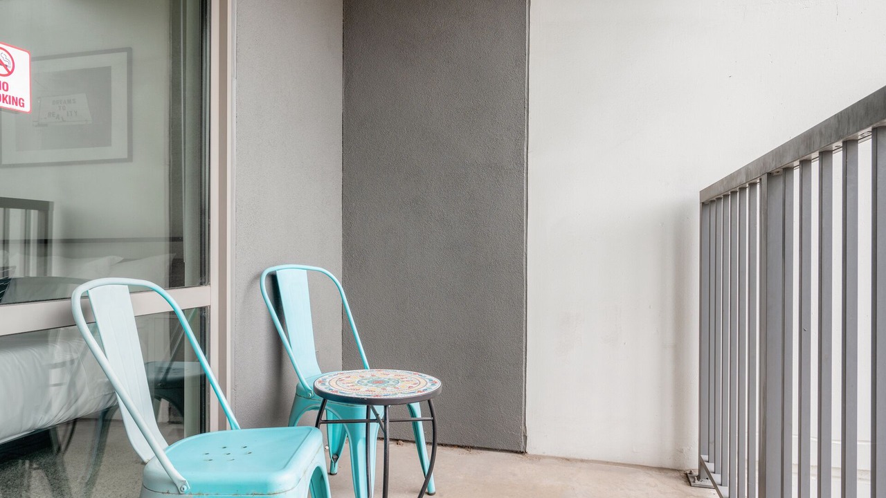 Photo of Patio Balcony in The Loop