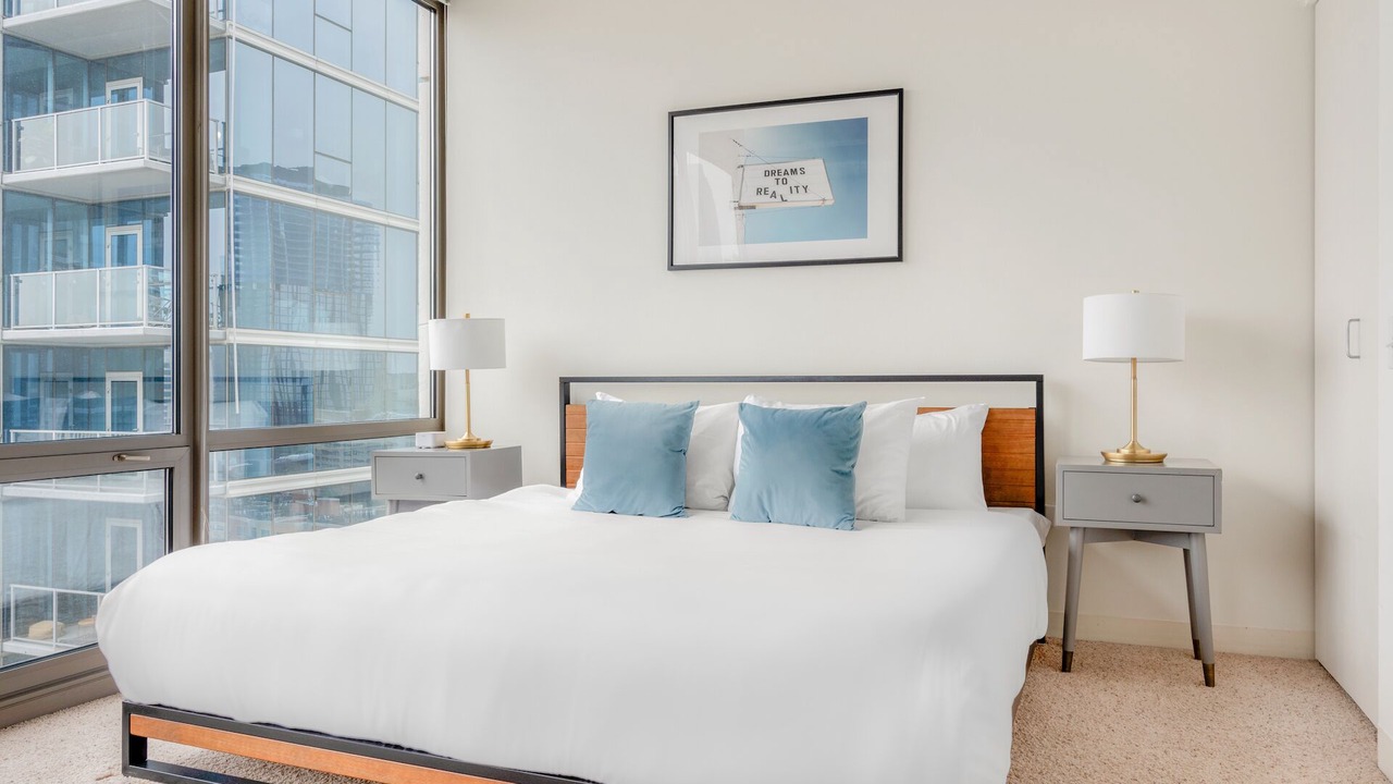 Photo of Bedroom in The Loop