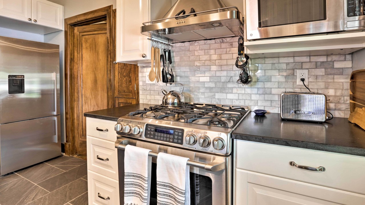 Photo of Kitchen in Strathmoor Village