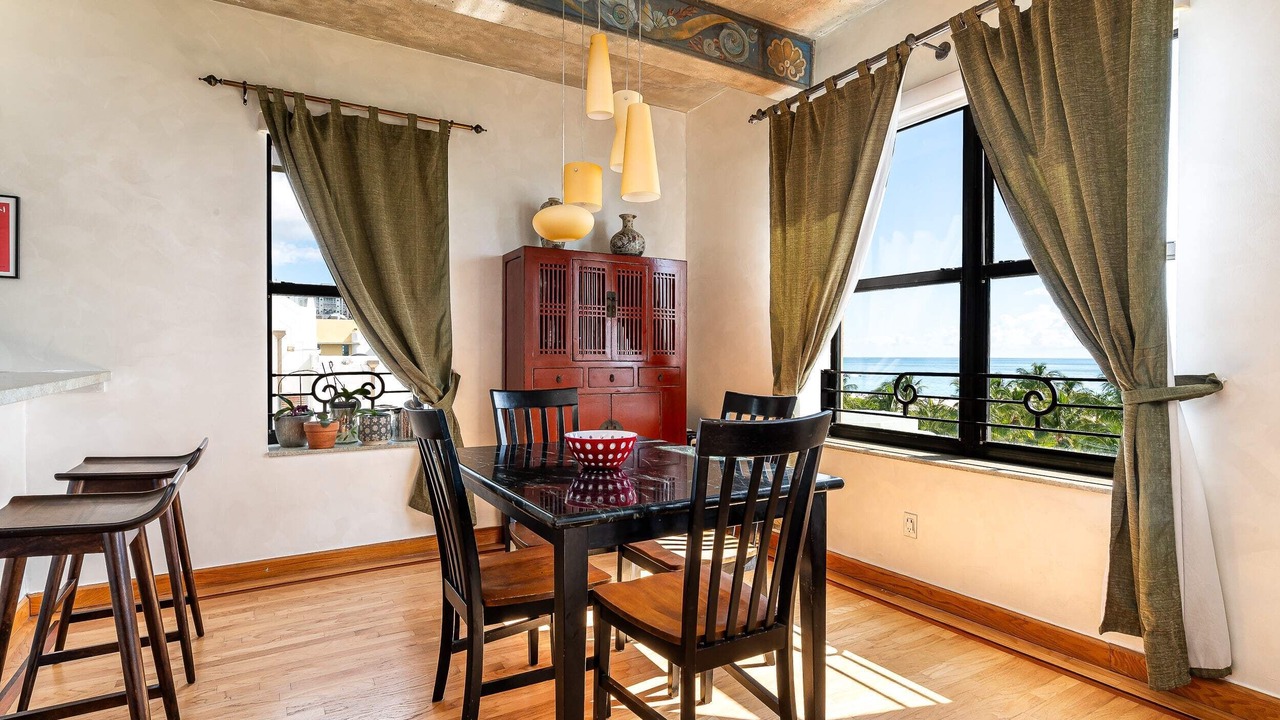 Photo of Livingroom in South Beach
